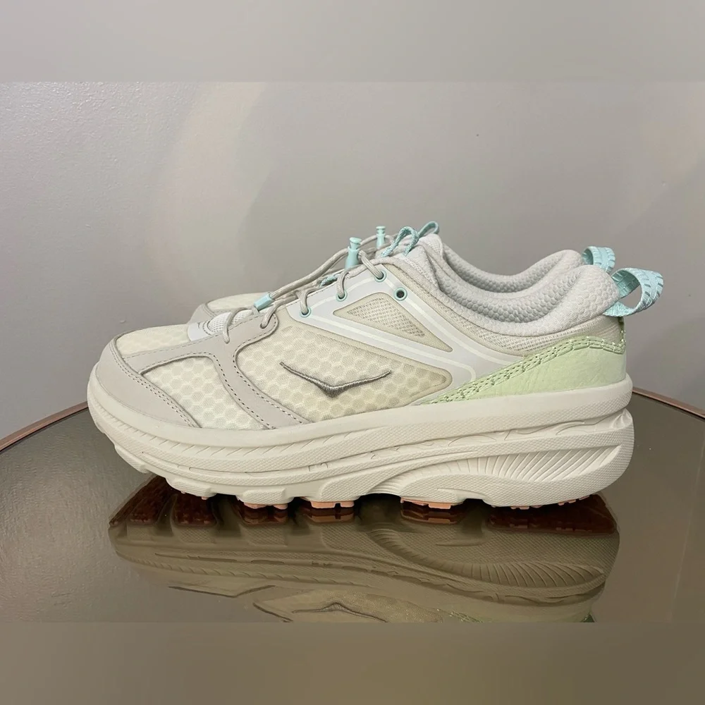 Hoka Bondi B3‎ Oat Milk Sneakers Men's 13 Women's 14 NWOB